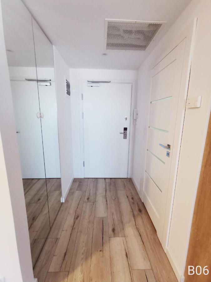 Apartamenty Rodzinne Deluxe, Suite w budynku Baltin Sarbinowo Buitenkant foto
