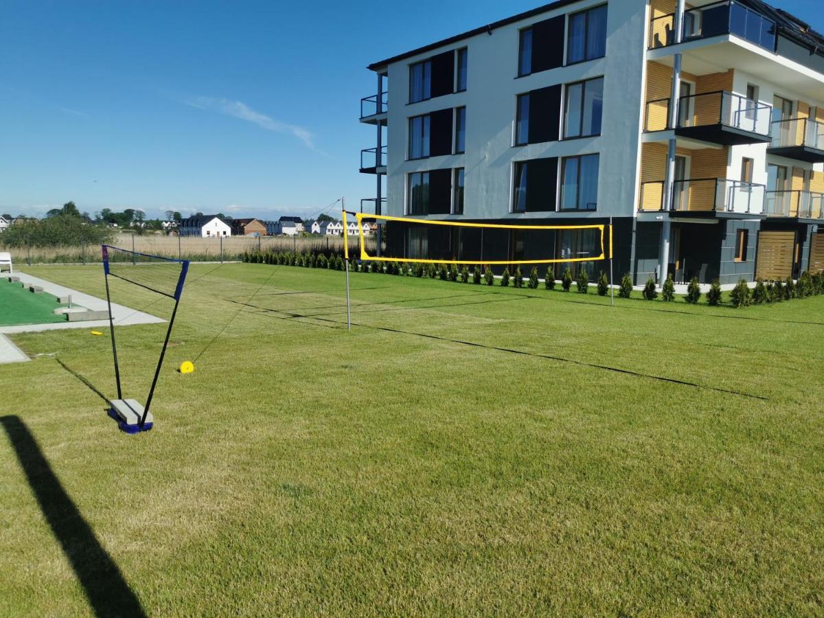 Apartamenty Rodzinne Deluxe, Suite w budynku Baltin Sarbinowo Buitenkant foto