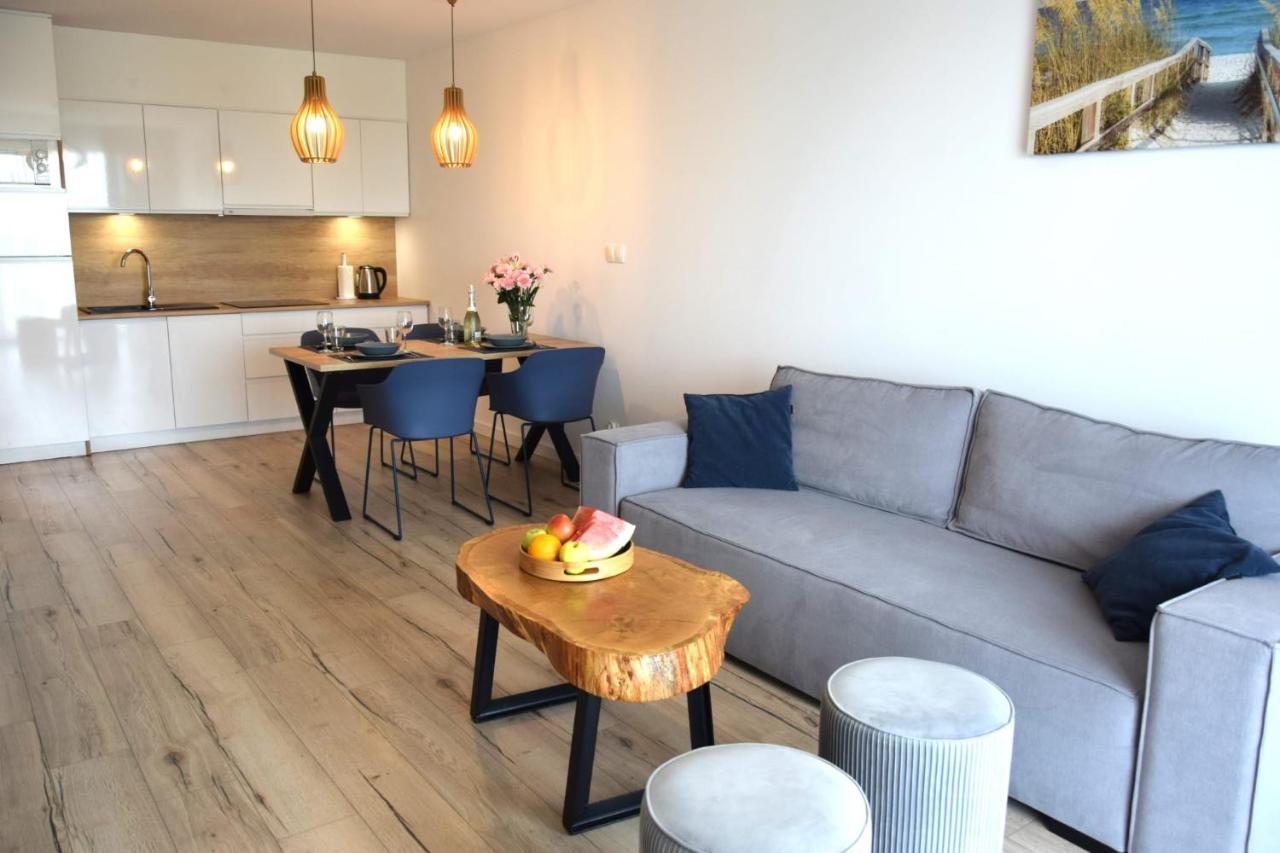 Apartamenty Rodzinne Deluxe, Suite w budynku Baltin Sarbinowo Buitenkant foto