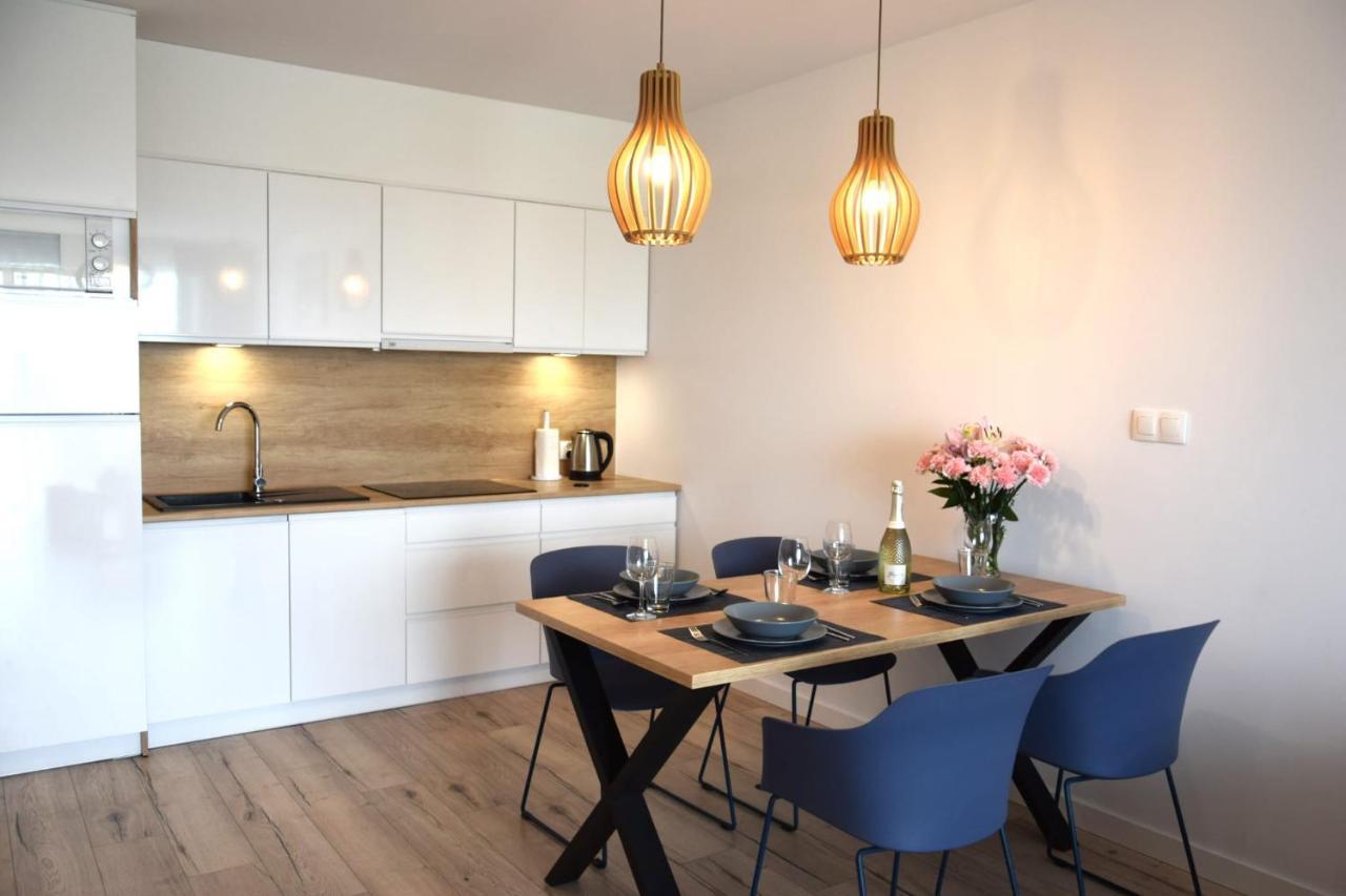 Apartamenty Rodzinne Deluxe, Suite w budynku Baltin Sarbinowo Buitenkant foto