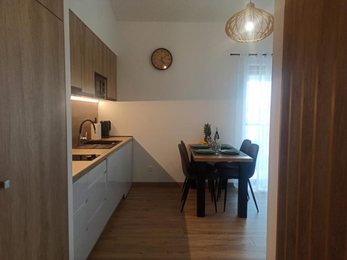Apartamenty Rodzinne Deluxe, Suite w budynku Baltin Sarbinowo Buitenkant foto