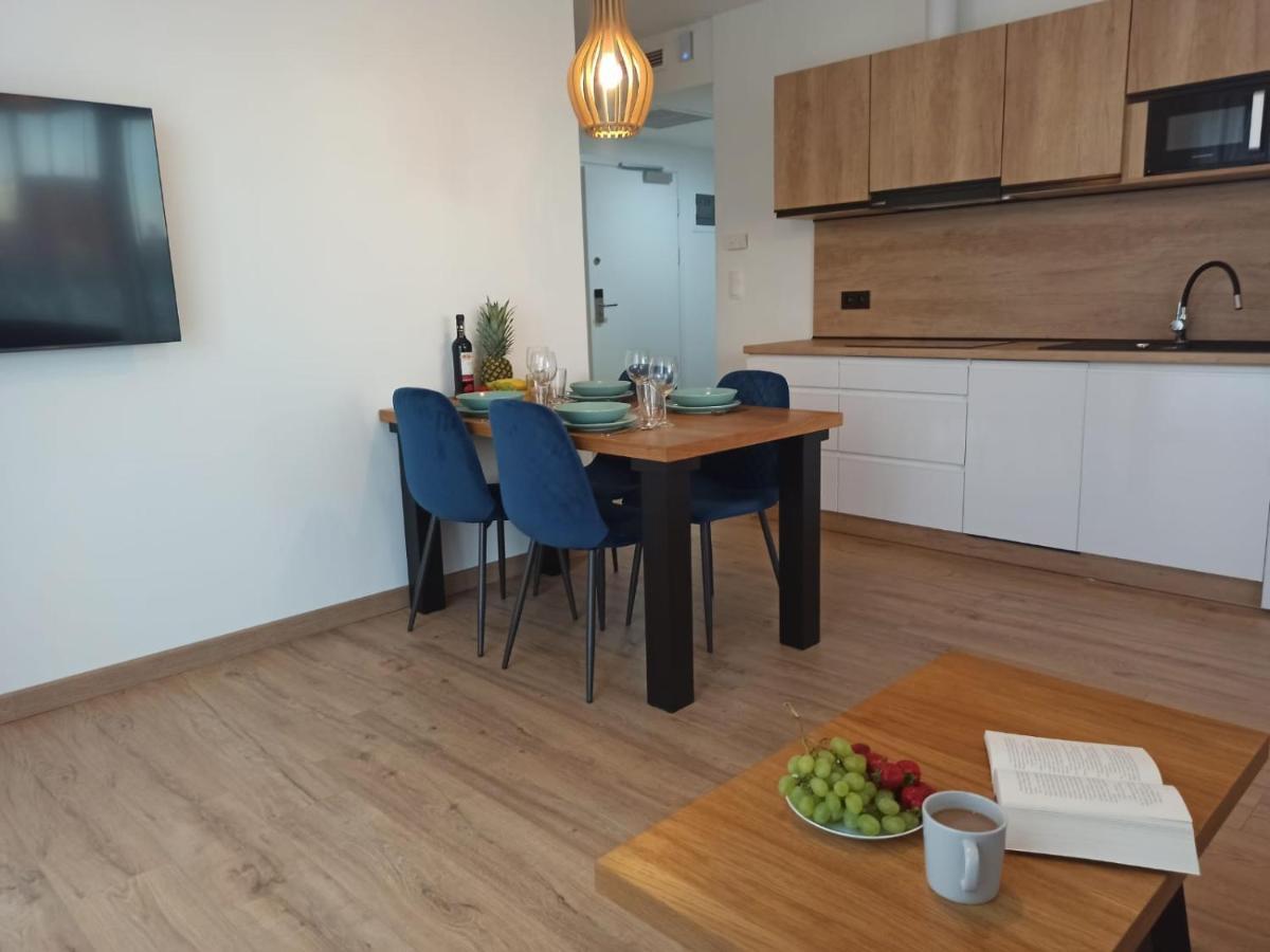 Apartamenty Rodzinne Deluxe, Suite w budynku Baltin Sarbinowo Buitenkant foto